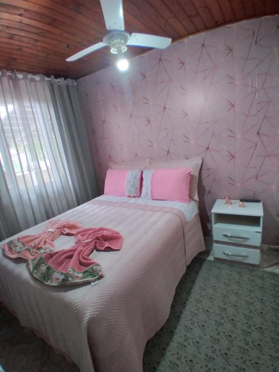 Casa De Temporada Familiar Hotel Urubici Quarto foto